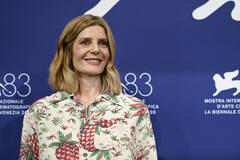 L'attrice Chiara Mastroianni al photocall del film Un peu avant minuit al Festival del Cinema di Venezia 83, giovedì 10 settembre 2026