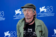 L'attore Paolo Rossi al photocall del film Dio Ride al Festival del Cinema di Venezia 83, sabato 12 settembre 2026