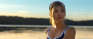 Miku Martineau come Teagan Tao in Crew Girl 1x01