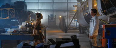 (S-D) Miku Martineau come Teagan Tao e Kyle Clark come Cam Dillinger in Crew Girl 1x03