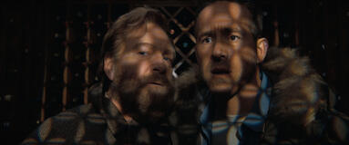 Kenneth Branagh e Ryan Reynolds in Mayday