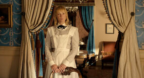 Vicky Krieps come Maggie Sullivan in Monster: La storia di Lizzie Borden 1x01