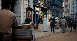 (S-D) Vicky Krieps come Maggie Sullivan, Ella Beatty come Lizzie Borden in Monster: La storia di Lizzie Borden 1x02