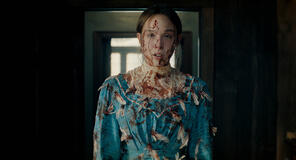 Ella Beatty come Lizzie Borden in Monster: La storia di Lizzie Borden 1x02