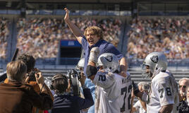 Nicolas Cage (John Madden) in Madden