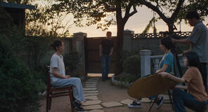 Jeon Do-yeon come Mi-ok, Sul Kyung-gu come Ho-seok, Cho Yeo-jeong come Ye-ji in Possible Love