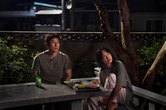Sul Kyung-gu come Ho-seok, Jeon Do-yeon come Mi-ok in Possible Love