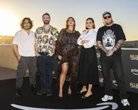 Max Angioni, Stefano Rapone, Michela Giraud, Simona Ventura, Eleazaro Rossi al photocall della presentazione della Stagione 2 di RIP - Roast in Peace
