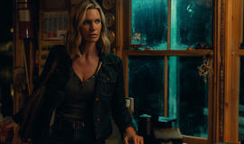 Natasha Henstridge come Jan Hickey in Below 1x04