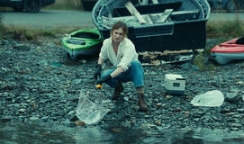 Mackenzie Davis come Fonda Lee in Below 1x04