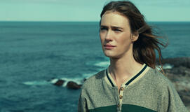 Mackenzie Davis come Fonda Lee in Below 1x06