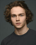 Levi Miller - foto primo piano