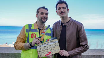 Fabrizio e Federico Sansone nella prima Foto dal set di 'E poi si vede'
