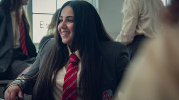 Leila Khan in Heartstopper 2x02 - Immagine dal set