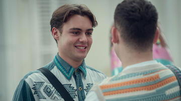 Bradley Riches in Heartstopper 2x04 - Immagine dal set