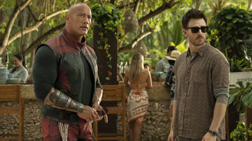 Dwayne Johnson e Chris Evans in Uno Rosso (Red One) - Immagine dal set