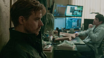 Jack Lowden e Christopher Chung in Slow Horses 1x06