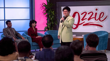 (S-D) Indar Smith come Trevor, Sam Morelos come Nikki, Reyn Doi come Ozzie in That '90s Show 1x07