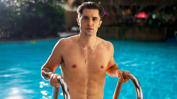 Phil Dunster in Ted Lasso 2x01