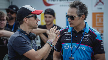 Claudio Santamaria sul set di IDOLOS di Mat Whitecross - Foto dal set