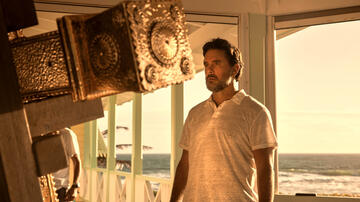 Charles Esten come Ward Cameron in Outer Banks 3x04