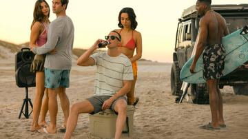 (S-D) Mia Challis come Ruthie, Austin North come Topper, Drew Starkey come Rafe, Fiona Palomo come Sofia, Deion Smith come Kelce in Outer Banks 4x04