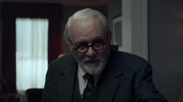 Anthony Hopkins in Freud - L'ultima analisi, scena da trailer
