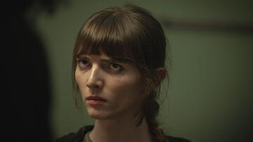 Mary Malone come Aqua in Missing You 1x04