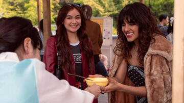 (S-D) Anna Cathcart come Kitty Song Covey, Sasha Bhasin come Pra Veena in XO, Kitty 2x03