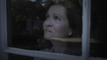 Joan Allen come Sheila Mullen in Zero Day 1x02