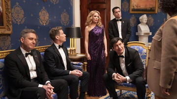 (S-D) Paul Fitzgerald come President Perry Morgan, Barrett Foa come Elliot Morgan, Kylie Minogue come Self, Ken Marino come Harry Hollinger, Dan Perrault come Colin Trask, Uzo Aduba come Cordelia Cupp in The Residence 1x06