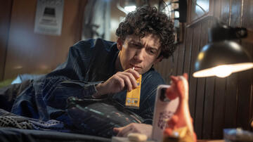 Maximilian Mundt in Come vendere droga online (in fretta) 4x02