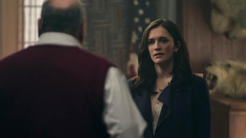 Charlotte Ritchie come Kate Lockwood in You 5x01