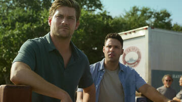(S-D) Jake Weary come Cane Buckley, Rafael Silva come Shawn West in The Waterfront 1x02