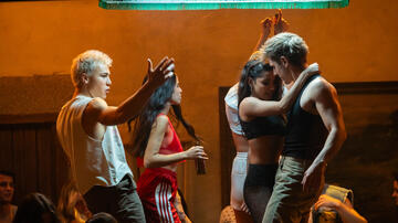 Martí Cordero come Charly Lago, Najwa Khliwa come Fátima Amazian, Nuno Gallego come Cristian Delallave in Olympo 1x05