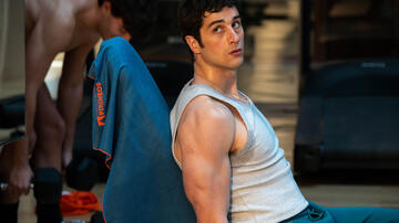 Agustin Della Corte come Roque Pérez in Olympo 1x07