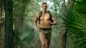 Max Parker come Sgt. Sullivan in Boots 1x03