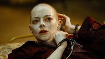 Bugonia di Yorgos Lanthimos, scena da Trailer