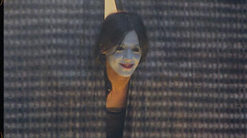 La Chitarra Nella Roccia - Lucio Corsi dal vivo all'Abbazia di San Galgano, scena da Trailer