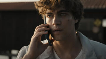 Squali con Lorenzo Zurzolo, scena da Trailer