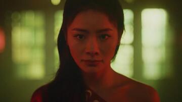 La città proibita di Gabriele Mainetti, scena da Clip 'Mei contro tutti'