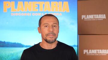 Stefano Accorsi parla di Planetaria - Discorsi con la Terra