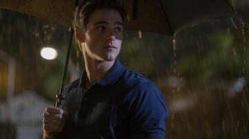 Jacob Elordi in Euphoria 1x02