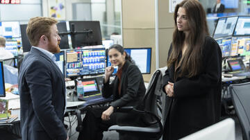 Conor MacNeill, Indy Lewis, Marisa Abela in Industry 2x06