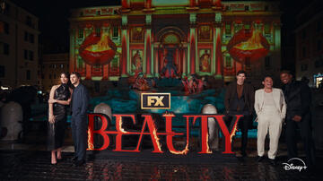 The Beauty, il cast alla Fontana di Trevi