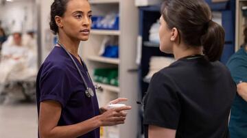 Alexandra Metz, Isa Briones in The Pitt 1x11