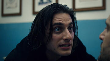 Lo chiamavano Jeeg Robot, scena da Trailer 10° Anniversario (2026)