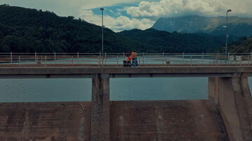 Lo Chiamava Rock & Roll, scena da Trailer