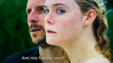 Rosebush Pruning, scena da Trailer