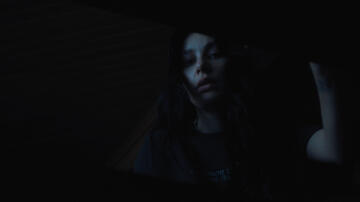 Camila Morrone come Rachel Harkin in Something Very Bad Is Going To Happen 1x05